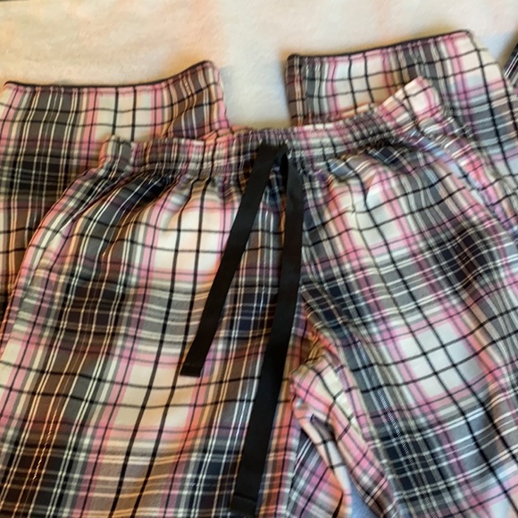 Victoria‘s Secret  PJ set - Picture 5 of 10